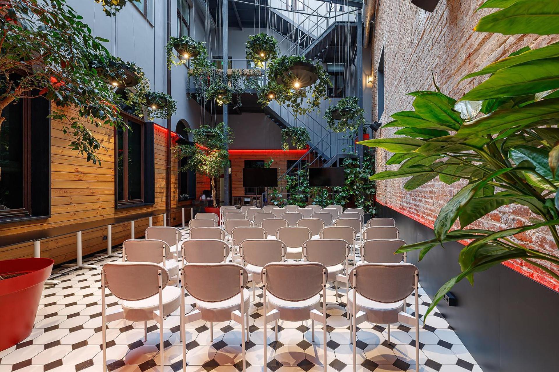 FERENC Hotel&Restaurant Lviv Kültér fotó